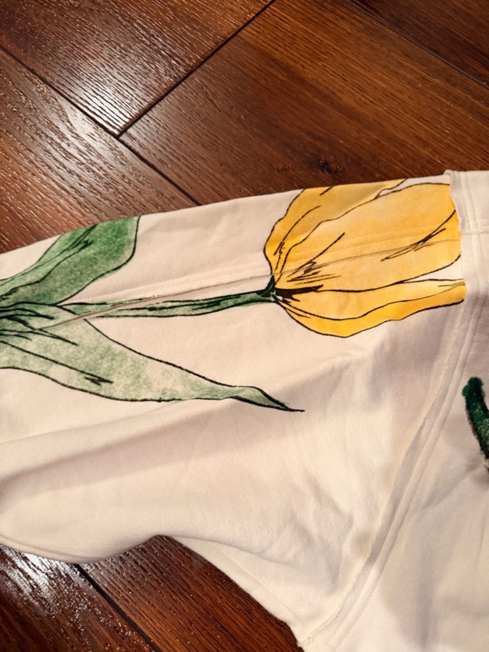 Free People White Sweatshirt with Yellow Tulip Print - Picture 2 of 7